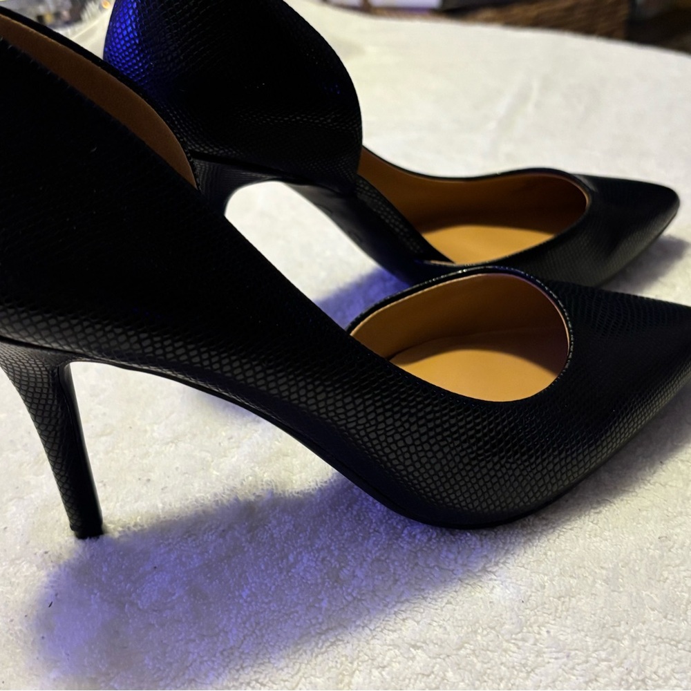 Brand New Heels By JESSICA SIMPSON - Size 9 M - Heel Height 4 Inches - box 7 - Picture 9 of 9